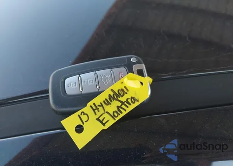 2013 Hyundai Elantra Gt from USA, damaged, VIN KMHD35LE0DU066958